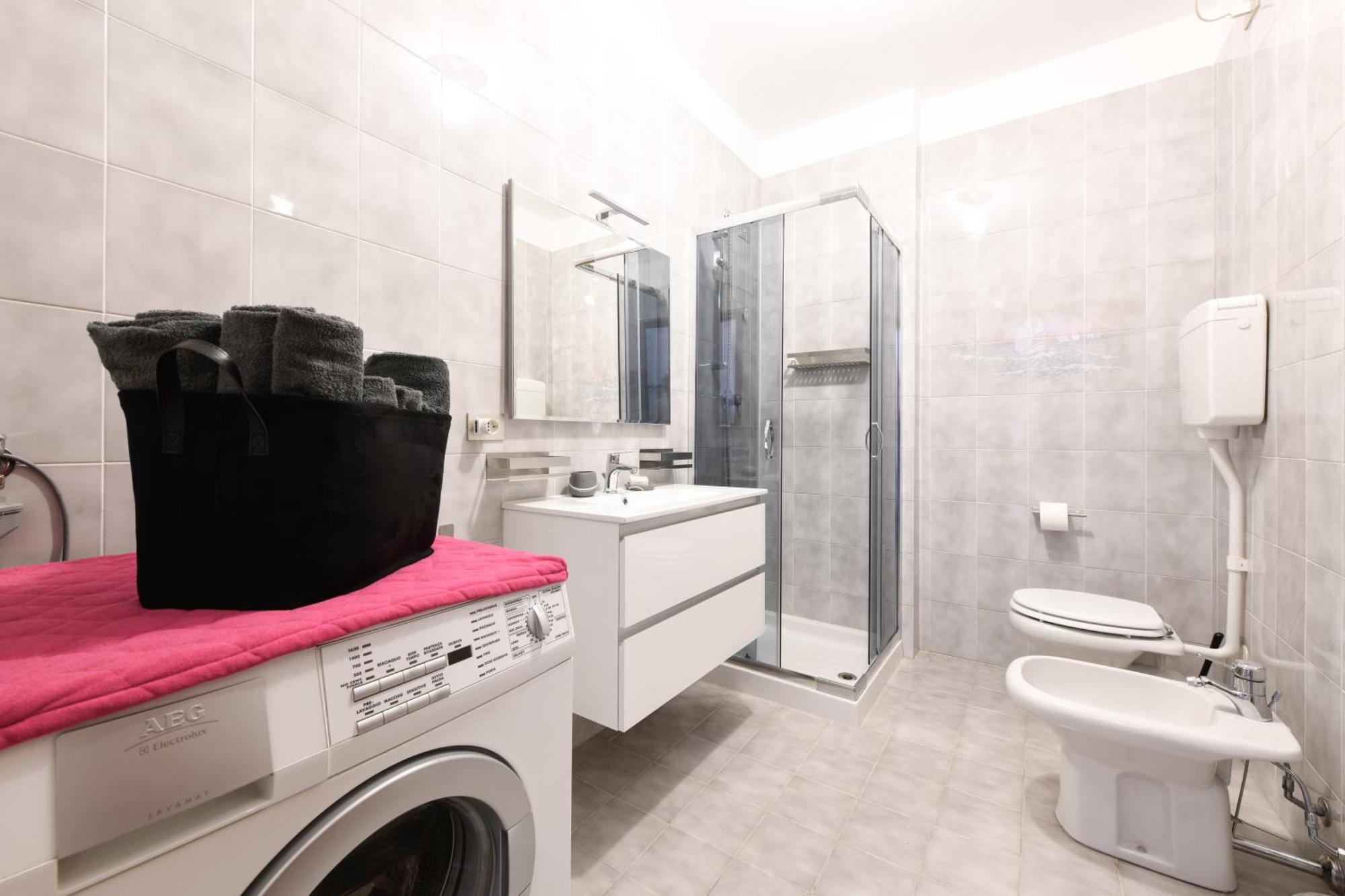 Breeze Apartment Дезенцано-дель-Гарда Экстерьер фото
